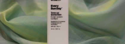 Тонирующий солнцезащитный экран Dr. Jart+ Every Sun Day Tone-up Sunscreen SPF 50+/PA+++ и пенка для умывания глубокого очищения Dr. Jart+ Dermaclear Micro Foam