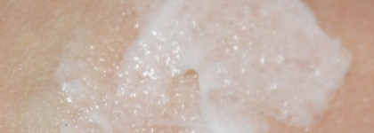 Глубокое очищение... Крем - пилинг для лица с витамином The Body Shop С Vitamin C Microdermabrasion