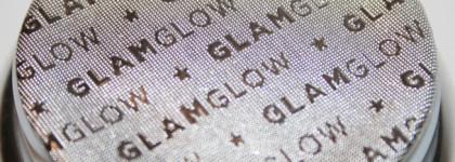 Секрет голливудских звёзд или развод на деньги?.. Маска очищающая двойного действия PowerMud Duoalcleanse Treatment от GlamGlow