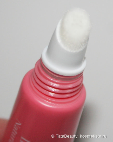Любимый... Блеск для губ Instant Light Natural Lip Perfector в оттенке 01 Rose Shimmer от Clarins