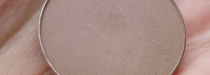 Тени для век Eye Shadow в оттенке 110 от Limoni