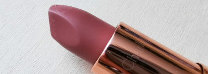 Губная помада Matte Revolution в оттенке Pillow Talk от Charlotte Tilbury