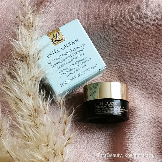 Восстанавливающий комплекс для кожи вокруг глаз Advanced Night Repair Eye Supercharged Complex от Estee Lauder