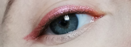 Средство 2 в 1: подводка и тени Wonder'Swipe в оттенке 06 My Bae от Rimmel