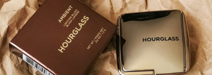 Любимые румяна Ambient Lighting Blush в оттенке Diffused heat от Hourglass