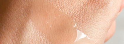 Рабочая лошадка - миндальный пилинг для лица от Uvinion