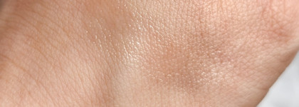 Натуральный бальзам для губ от Биобьюти