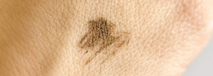 Весьма интересная тушь для бровей Color Salute Define & Shape в оттенке Taupe от Ok Beauty