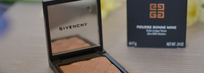 Компактная пудра Givenchy Healthy Glow Powder Croisiere #2 Douce Croisière