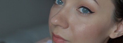 Палетка для макияжа лица The Balm In theBalm of Your Hand Holiday Face Palette