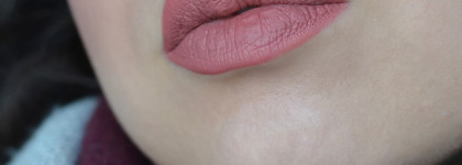 Отличная супер-матовая помада в идеальном оттенке, подходящем под любой макияж