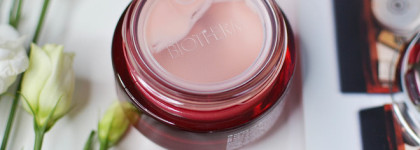 Biotherm Blue Therapy Red Algae Uplift: опыт использования на коже 30-ти и 60-ти лет