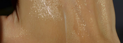 Clinique: Интенсивно увлажняющий гель на 72 часа Moisture Surge или Интенсивно увлажняющий липидовосстанавливающий крем на 72 часа Moisture Surge - что выбрать?