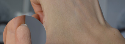 Наглядный обзор матирующей рассыпчатой пудры Ever Matte Loose Powder Clarins 02