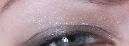 Искристая весна с тенями Dior Diorshow Mono Kingdom Of Colors Wet&Dry BackStage Eyeshadow #45 Fairy Grey