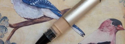 Светоотражающий консилер с минералами Artdeco Mineral Fluid Concealer # 04 Pastel Vanilla