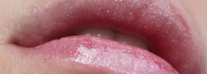 Shine bright like a diamond с Sisley Phyto-Lip Star Extreme Shine №1 Diamond