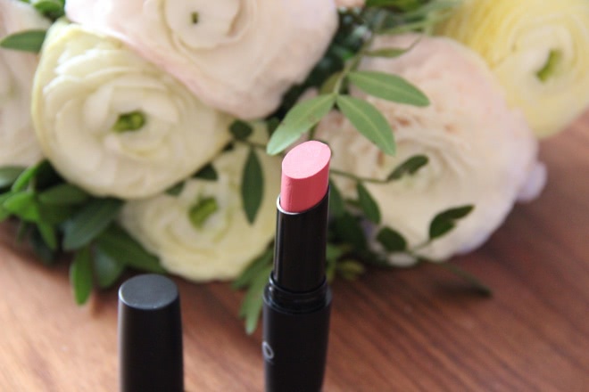 Итальянская красотка Kiko ultra glossy stylo № 803 Pink Flamingo