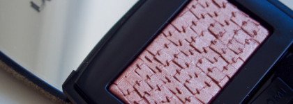 Прекрасные тени из Рождественской коллекции Lancome Christmas Holiday 2017 Paris en Rose Collection No 26