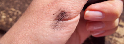Отличная тушь для любительниц поплакать Chanel Dimensions De Chanel Mascara 20 brun