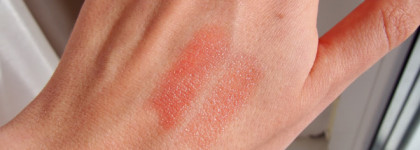 Легкая помада для губ из весенней коллекции Clarins Spring 2017 Joli Rouge Brillant 31 tender nude
