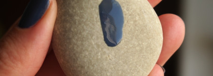 Утонуть в глубинах океана с помощью лака для ногтей Dior