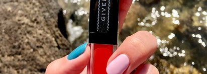 Оранжевое настроение с блеском для губ Givenchy Gloss Interdit Vinyl Limited Edition Summer 2019 №14 Solar Orange