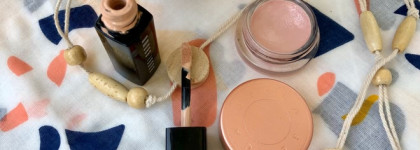 Косметичка на море. Вторая часть - декоративная косметика