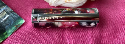 Сады Givenchy с губной помадой Le Rouge gardens edition в оттенке №02 Sparkling Poppy