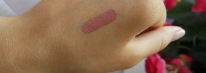 Безупречный нюд с Anastasia Beverly Hills Liquid Lipstick in Pure Hollywood