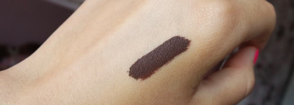 Jeffree Star Velour Liquid Lipstick в оттенке Dominatrix