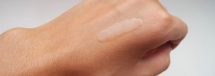 Увлажняющее масло для губ IsaDora Nourishing Lip Oil