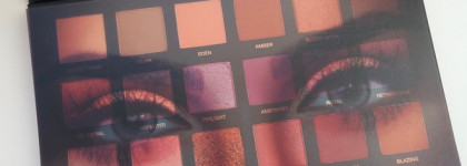 Huda Beauty Desert Dusk Eyeshadow Palette - любовь или разочарование?