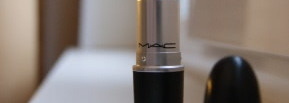 MAC Retro Matte Lipstick Relentlessly Red