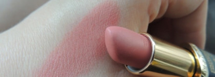 Классика жанра: розовая, нюдовая, красная. L`oreal