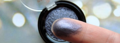 Неоднозначные Essence Melted Chrome eyeshadow