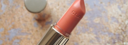 Ослепительная Clarins Joli Rouge Brillant Moisturizing Perfect Shine Sheer Lipstick / 31 tender nude