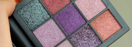 Huda Beauty Gemstone Obsessions Eyeshadow palette