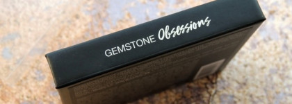 Huda Beauty Gemstone Obsessions Eyeshadow palette