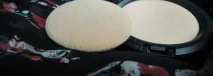 Пудра Select Sheer Pressed NC15 от MAC