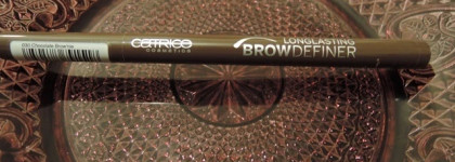 Два продукта от Catrice: один top, другой flop