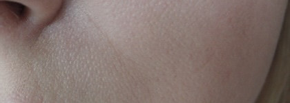 Фиксирующие спреи от Essence и Nyx