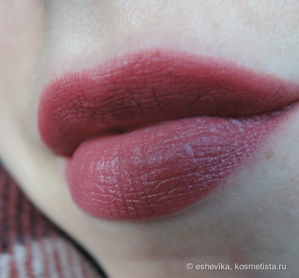 Помада Mat Lip Stylo от Make Up Factory в оттенке Light Maroon