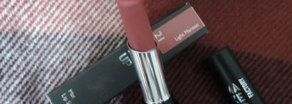 Помада Mat Lip Stylo от Make Up Factory в оттенке Light Maroon