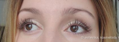 Одна из самых любимых – тушь для ресниц Masterpiece Max от MaxFactor в оттенке Black