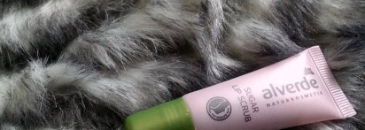 Два бюджетных средства для ухода за губами