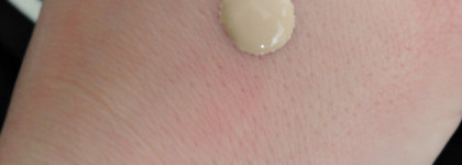 Тональная основа MAC Studio Waterweight SPF 30 Foundation в оттенке NC15
