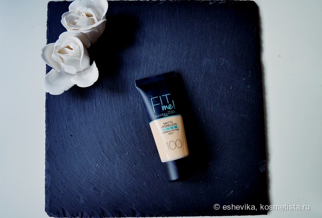 Сравнение Maybelline Fit Me! Matte&Poreless Make-up 100 vs. Fit Me! Luminous&smooth 105