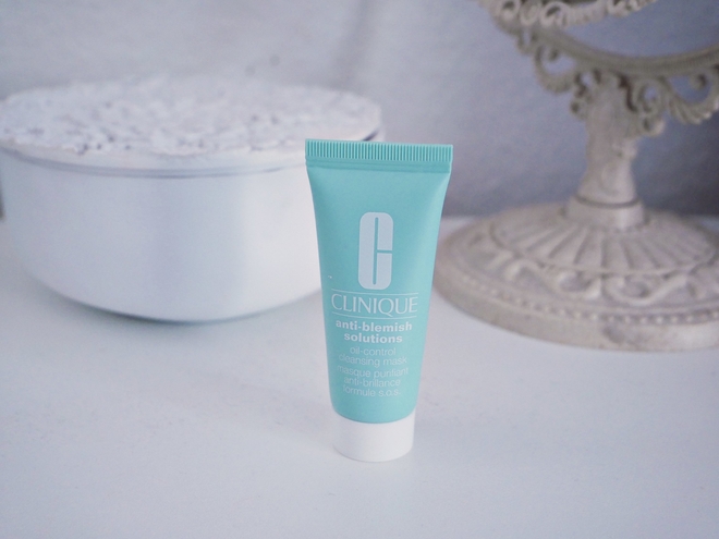 Маска не для моего типа кожи, но я её обожаю Clinique Anti-Blemish Solutions Cleansing Mask