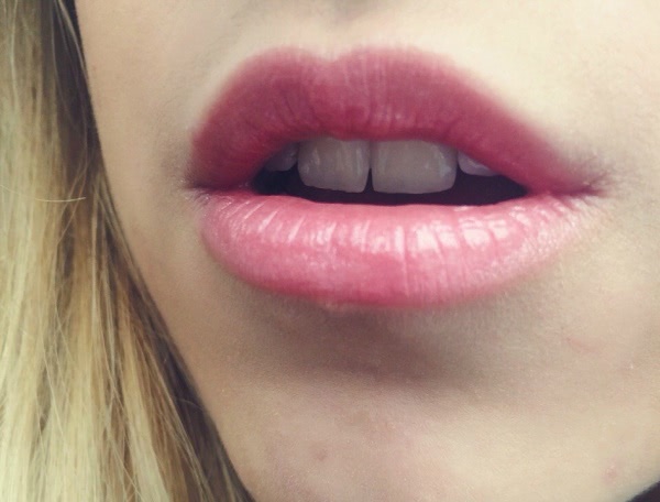 Catrice Defining blush # 090 mandy-rine и Catrice Lipstick Ultimate Colour # 300